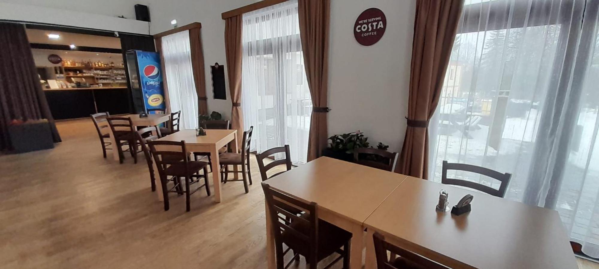 Penzion A Restaurace U Sousedu 스트라주니 외부 사진